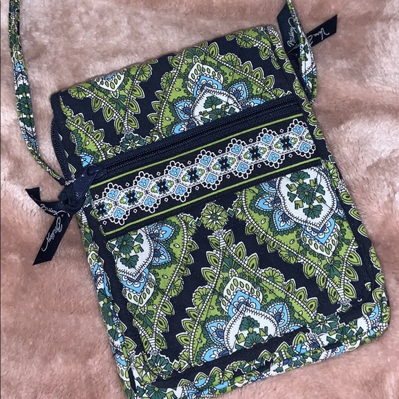 Vera Bradley Crossbody Purse - Picture 1 of 8